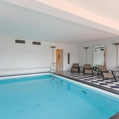 Luxury With Indoor Pool, Jacuzzi, Sauna & Breathtaking View Apartment Klosterneuburg