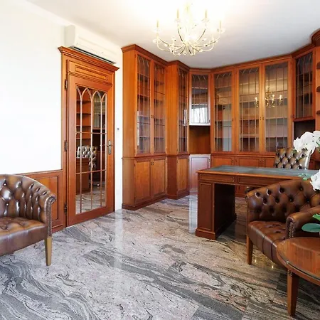 Luxury With Indoor Pool, Jacuzzi, Sauna & Breathtaking View
