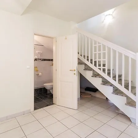 Luxury With Indoor Pool, Jacuzzi, Sauna & Breathtaking View