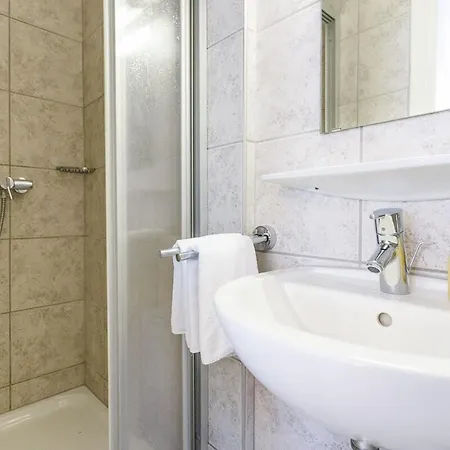 Luxury With Indoor Pool, Jacuzzi, Sauna & Breathtaking View Apartment