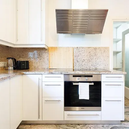 Luxury With Indoor Pool, Jacuzzi, Sauna & Breathtaking View شقة *