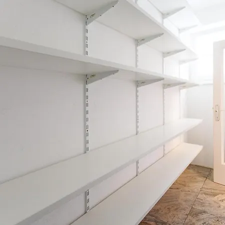 Luxury With Indoor Pool, Jacuzzi, Sauna & Breathtaking View Apartment Klosterneuburg