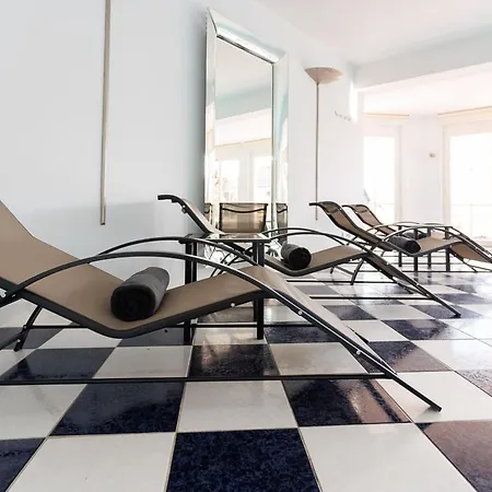 Luxury With Indoor Pool, Jacuzzi, Sauna & Breathtaking View * كلوسيترنيوبرغ