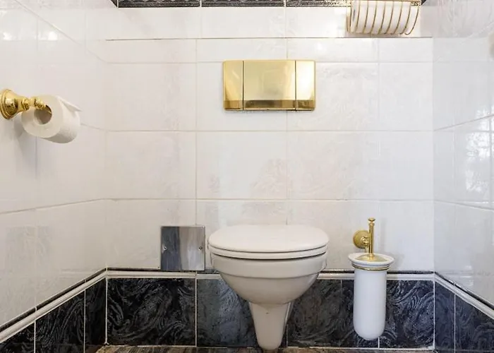 Lägenhet Luxury With Indoor Pool, Jacuzzi, Sauna & Breathtaking View *