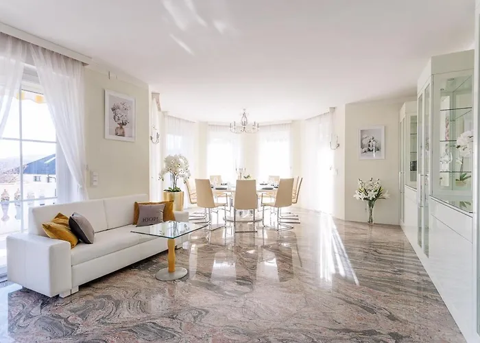 Luxury With Indoor Pool, Jacuzzi, Sauna & Breathtaking View *