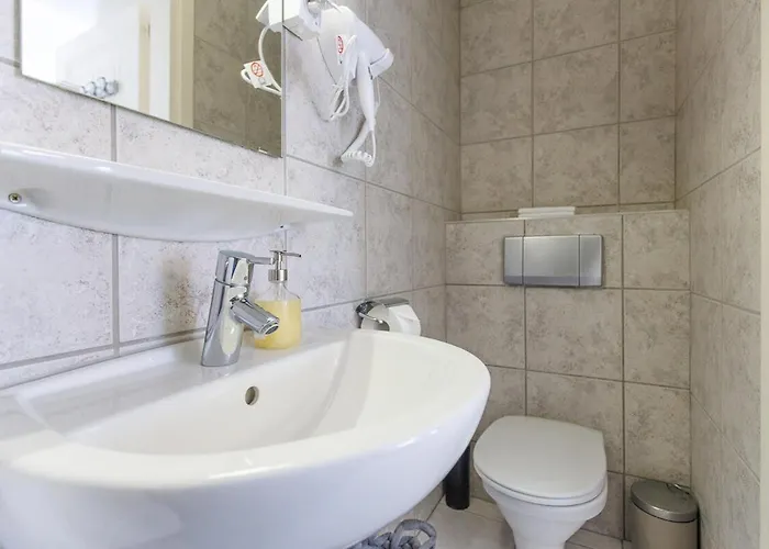 Luxury With Indoor Pool, Jacuzzi, Sauna & Breathtaking View