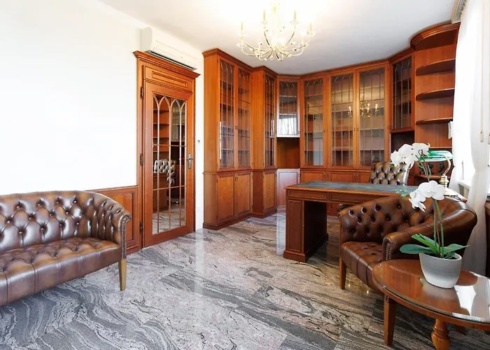 Luxury With Indoor Pool, Jacuzzi, Sauna & Breathtaking View