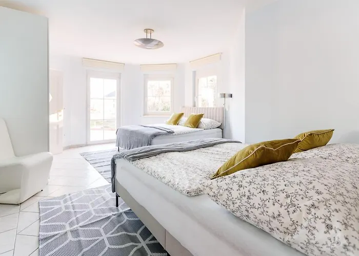 Lägenhet Luxury With Indoor Pool, Jacuzzi, Sauna & Breathtaking View