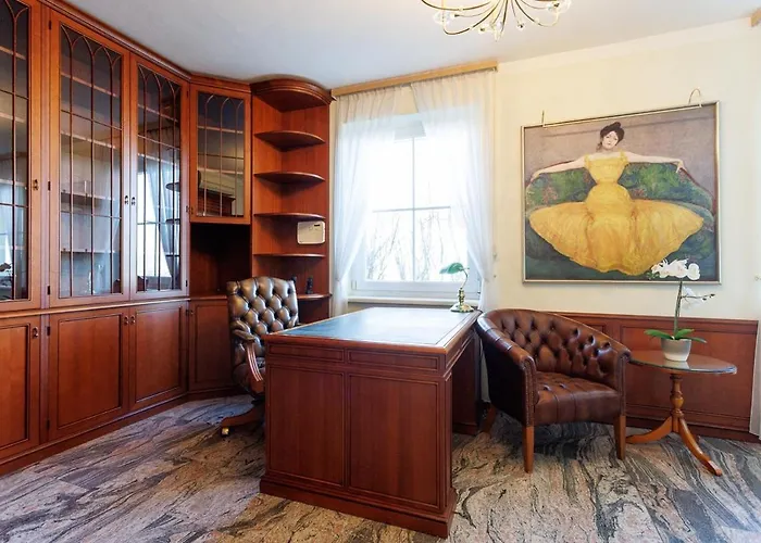 Luxury With Indoor Pool, Jacuzzi, Sauna & Breathtaking View *