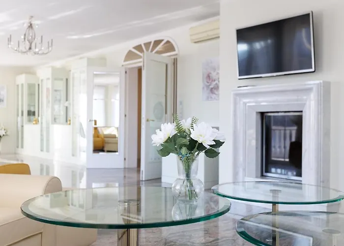 Luxury With Indoor Pool, Jacuzzi, Sauna & Breathtaking View * Klosterneuburg