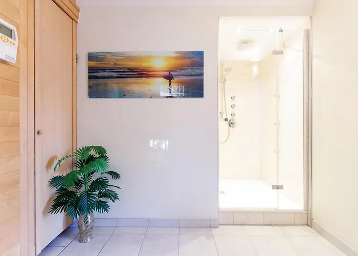 Luxury With Indoor Pool, Jacuzzi, Sauna & Breathtaking View Lägenhet *