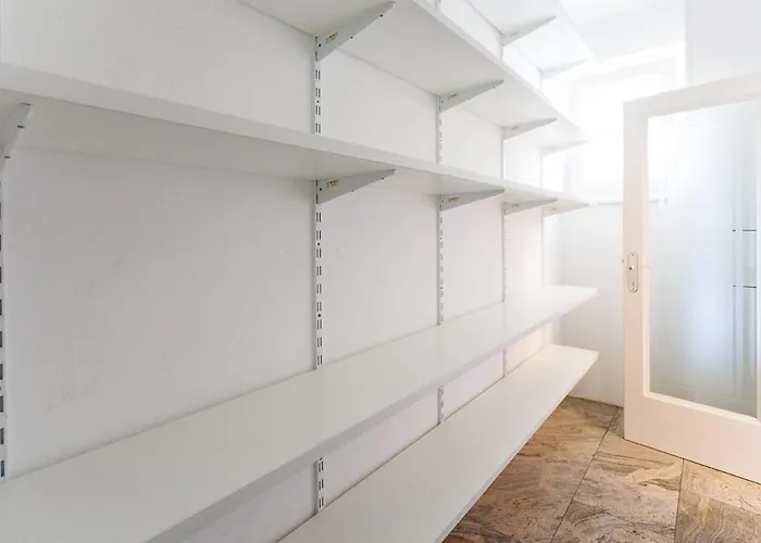 Luxury With Indoor Pool, Jacuzzi, Sauna & Breathtaking View Lägenhet Klosterneuburg