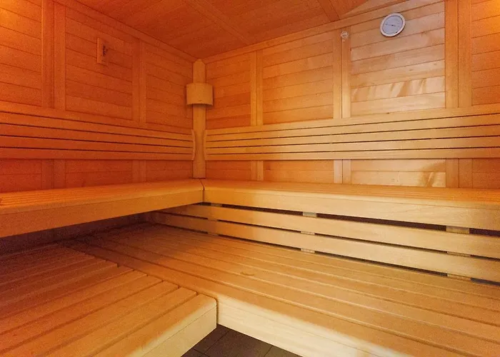 Luxury With Indoor Pool, Jacuzzi, Sauna & Breathtaking View Lägenhet Klosterneuburg