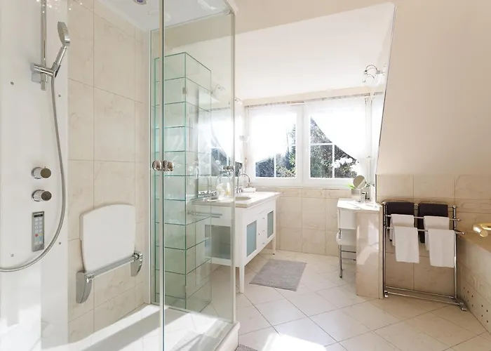 Luxury With Indoor Pool, Jacuzzi, Sauna & Breathtaking View Klosterneuburg